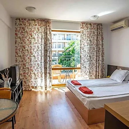 Step Hotel