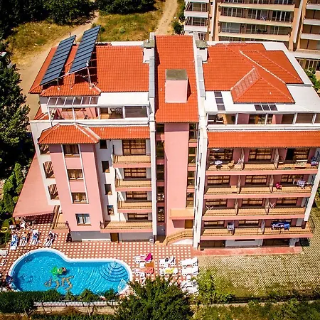 斯戴普斯酒店 阳光海滩